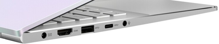 A sinistra: alimentatore, HDMI, 1x USB 3.2 Gen 1 Type-A, 1x USB 3.2 Gen 1 Type-C, connessione cuffie 3.5 mm