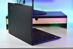 Il Lenovo ThinkPad X1 Carbon Gen 13 (fonte: Benjamin Herzig)