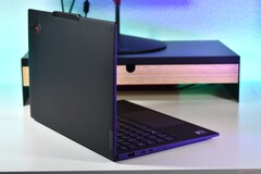 Il Lenovo ThinkPad X1 Carbon Gen 13 (fonte: Benjamin Herzig)