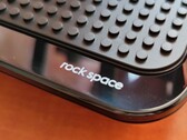 Primo piano del router wireless Rockspace AC2100 (Fonte: Proprio)