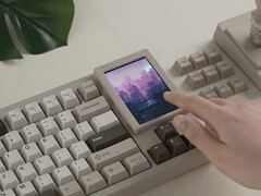 Il touchscreen può essere utilizzato indipendentemente dalla tastiera.