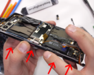 Altre 5 possibili ragioni per cui il ROG Phone 5 si è spezzato a metà. (Fonte: YouTube)