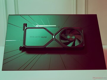 Nvidia GeForce RTX 4070 Super Founders Edition - Confezione