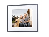La cornice digitale Ugreen Gallery visualizza le foto su un display E Ink Spectra 6 da 13,3".