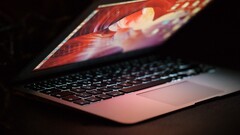 Microsoft sta spingendo le macchine non gestite di Windows 11 24H2 a 25H2, mentre si avvicina la scadenza di fine supporto dell'ottobre 2026.