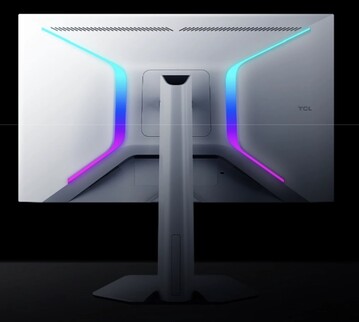È disponibile anche l'illuminazione RGB.