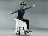 L'esperienza di mobilità Honda XR combina la sedia a rotelle motorizzata UNI-ONE con gli occhiali VR. (Fonte: Honda)