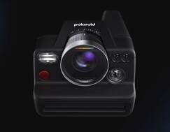 Il nuovo obiettivo autofocus a 3 elementi (Fonte: Polaroid)