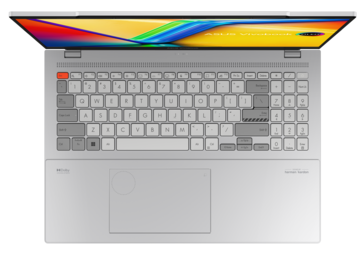 Asus VivoBook Pro 16X 3D OLED - Argento - Tastiera e touchpad. (Fonte: Asus)