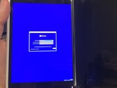 Intrepido sviluppatore avvia con successo Windows 11 sul Microsoft Surface Duo