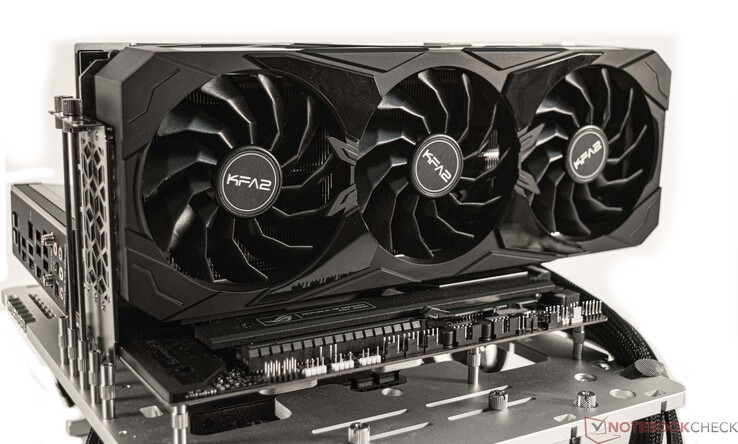 KFA2 GeForce RTX 4090 per i giochi più impegnativi