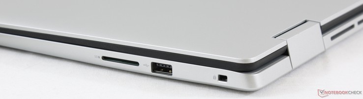 A destra: Lettore di schede SD, USB 2.0, Noble Lock