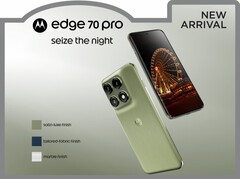 Il Motorola Edge 70 Pro ha un design familiare.