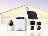 I prodotti Ugreen AIoT sono ora disponibili in preordine. Nella foto: la gamma con telecamere intelligenti e l’hub AI HA100.