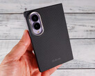 Protezione ultrasottile in aramide: recensione delle custodie Pitaka per la serie Samsung Galaxy Z8