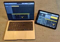 La funzionalità della Touch Bar vive per il nuovo MacBook Pro tramite Sidecar. (Immagine: Notebookcheck)