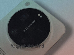 Un primo piano della versione globale di Xiaomi 17 Ultra.