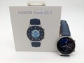 Lo smartwatch Honor Watch GS 3 è disponibile in tre colori, il modello di prova è blu.
