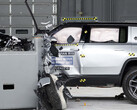 Il SUV Rivian R1S ha ottenuto un punteggio elevato nei crash test dell'IIHS. (Fonte: IIHS)
