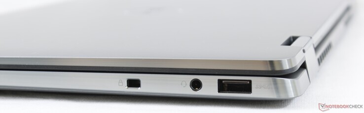 Lato destro: Wedge lock, 3.5 mm combo audio, USB 3.2 Gen. 1 Type-A
