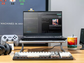 Il computer portatile Linux "Serval WS" è ora dotato di un Intel i9-14900HX invece del suo predecessore 13900HX (Immagine: System76).