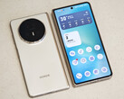 Il Magic V5 ha un chipset Snapdragon 8 Elite a 8 core all'interno del suo alloggiamento di 4,1~4,2 mm. (Fonte immagine: fenibook)