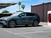 A partire dal quarto trimestre del 2026, i conducenti di modelli Volvo completamente elettrici, come la compatta EX30, potranno utilizzare più di 20.000 Supercharger Tesla in tutta Europa direttamente attraverso l'app per smartphone della fabbrica.