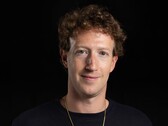 Meta starebbe testando una versione AI di Mark Zuckerberg per le interazioni con i dipendenti, mentre la sua strategia AI-first si espande.