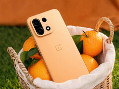Il OnePlus 16 punterà ancora di più sul gaming. Nella foto: un'immagine che mostra il retro del Turbo 6X Pro.