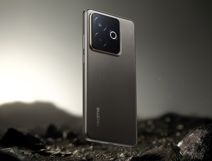 Il Realme GT7 Pro Racing Edition, colore Star Trail Titanium (Fonte immagine: account Realme, Weibo)