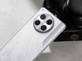 Il Camon 30 5G. (Fonte: Tecno)