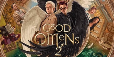 Aziraphale e Crowley camminano al passo, non come angelo e demone, ma come due vecchie anime che navigano tranquillamente in un mondo che non fa più spazio a storie come la loro.
