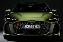 Centrale elettrica elettrificata: La nuova Audi RS 5 PHEV combina un motore V6 biturbo con l'energia elettrica per fornire una potenza totale di 639 CV, con prezzi a partire da circa 115.000 dollari