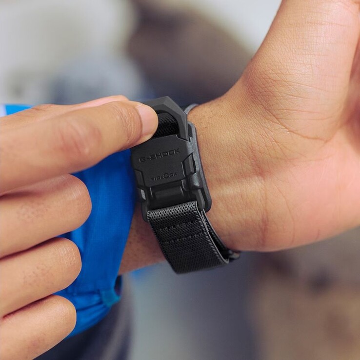 L'orologio Casio G-Shock DW5600MNC-1