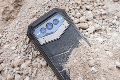 Il Doogee V Max è disponibile in tre colori e verrà fornito con Android 12. (Fonte: Doogee)