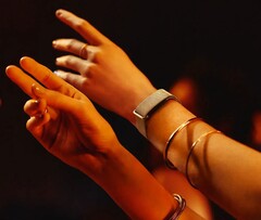 Google migliora il rilevamento degli allenamenti su Fitbit Air.