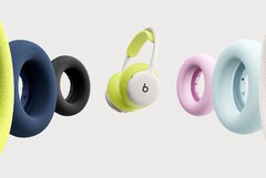 Le cuffie Beats 360 possono essere dotate di una varietà di cuscinetti auricolari colorati UltraPlush o Performance Knit traspiranti.