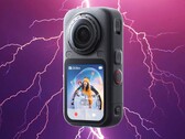 Sembra che l'Insta360 X6 stia per essere dotata di un corpo più compatto. 