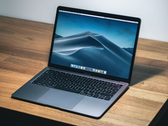 Apple I modelli MacBook Pro di prossima generazione potrebbero avere display più alti per accompagnare i nuovi SoC. (Fonte: Howard Bouchevereau)