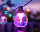 È arrivata una versione lunga 30 m (96 piedi) della stringa di luci per esterni con lampadine trasparenti di Govee. (Fonte: Govee)
