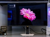 Il nuovo monitor Hisense UX con vera retroilluminazione RGB mini-LED