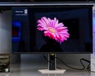 Il nuovo monitor Hisense UX con vera retroilluminazione RGB mini-LED