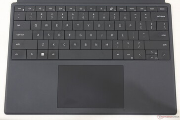 Layout della tastiera simile a zero-lattice per keycaps più grandi, come sulla serie XPS 13 Plus 9320