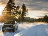 La nuova Range Rover Electric è sottoposta a test invernali a -4°C in Svezia. (Fonte: Land Rover)