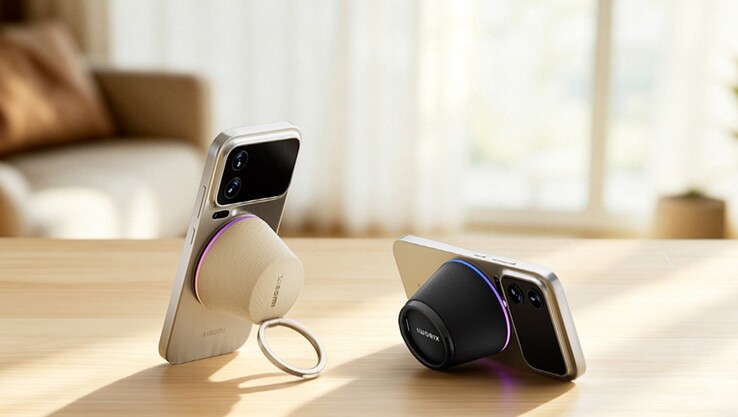 L’altoparlante Xiaomi, fissato al telefono tramite l’anello magnetico, funge da supporto per il telefono