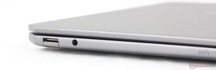 Sinistra: USB-A (10 Gbps), cuffie da 3,5 mm