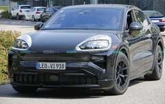 Porsche Cayenne Coupé (2026): Un motore elettrico con fino a 1.000 CV. (Fonte: InsideEVs)