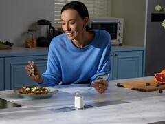 Il caricatore Anker Nano (35W, cavo USB-C retrattile incorporato) (nella foto) è ora disponibile in bianco (nella foto). (Fonte: Anker)