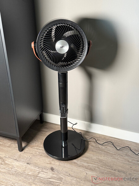 Il ventilatore Dreo TurboPoly 513S ha un aspetto elegante