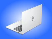 L'EliteBook 8 G2i da 16 pollici ha un peso a partire da 1,69 kg e misura 359 x 250 x 11,5 mm.